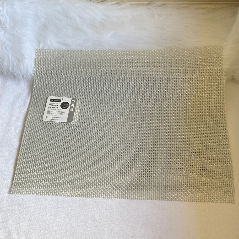 Herman Mettalic Vinyl Set of 4 Placemats 13” X 19”. Brand New With Tags.